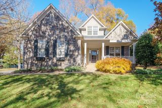 13307 Robert Walker Drive, Davidson, NC 28036