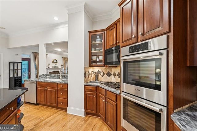 992 Wescott Lane, Atlanta, GA 30319