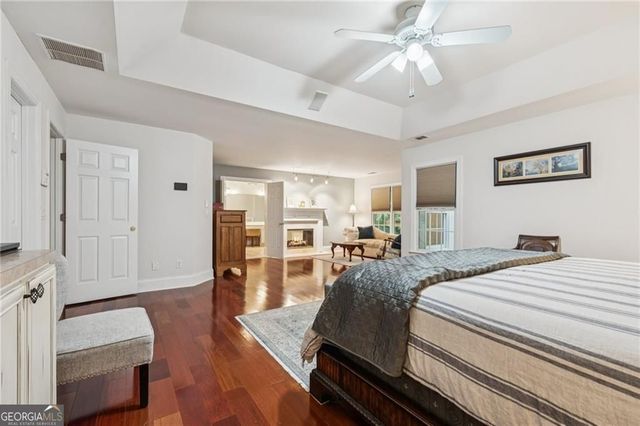 992 Wescott Lane, Atlanta, GA 30319