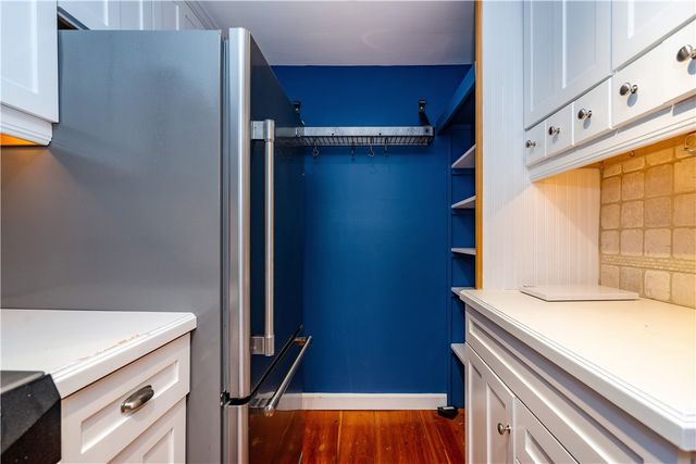 19 King Street 1, East Greenwich, RI 02818