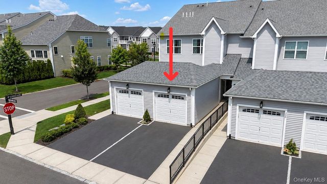 278 Silver Timber Drive, Yaphank, NY 11980