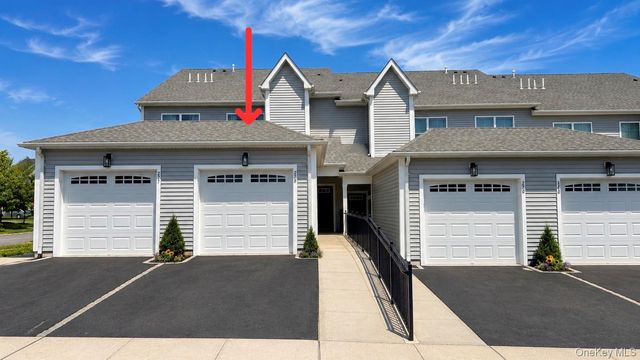 278 Silver Timber Drive, Yaphank, NY 11980