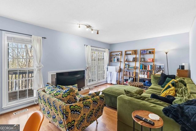 1679 Paddlewheel Drive, Marietta, GA 30062