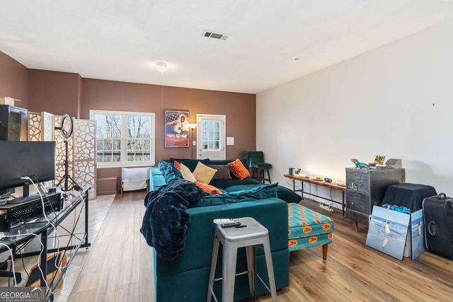 1679 Paddlewheel Drive, Marietta, GA 30062