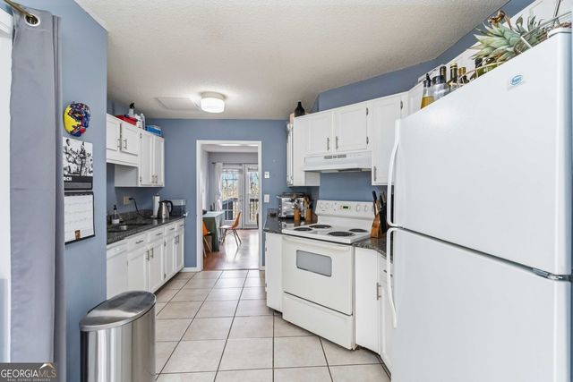 1679 Paddlewheel Drive, Marietta, GA 30062