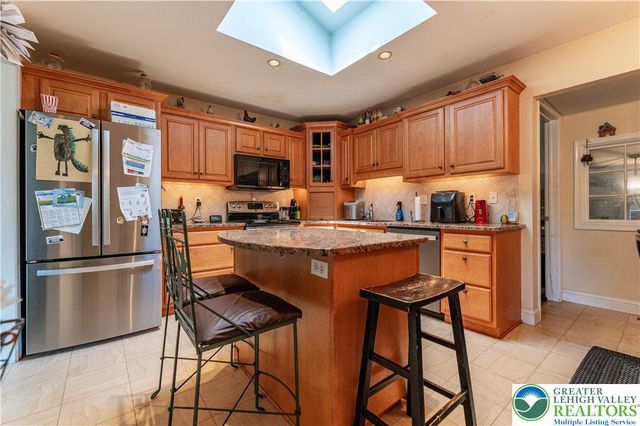 518 Bauer Road, Moore Twp, PA 18014