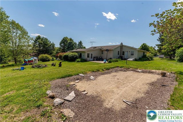 518 Bauer Road, Moore Twp, PA 18014