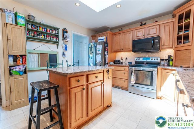 518 Bauer Road, Moore Twp, PA 18014