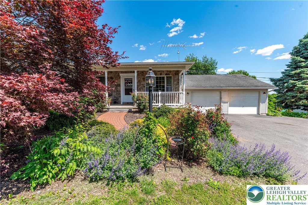 518 Bauer Road, Moore Twp, PA 18014