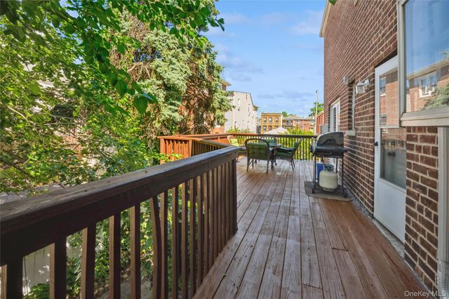1321 Gillespie Avenue, Bronx, NY 10461