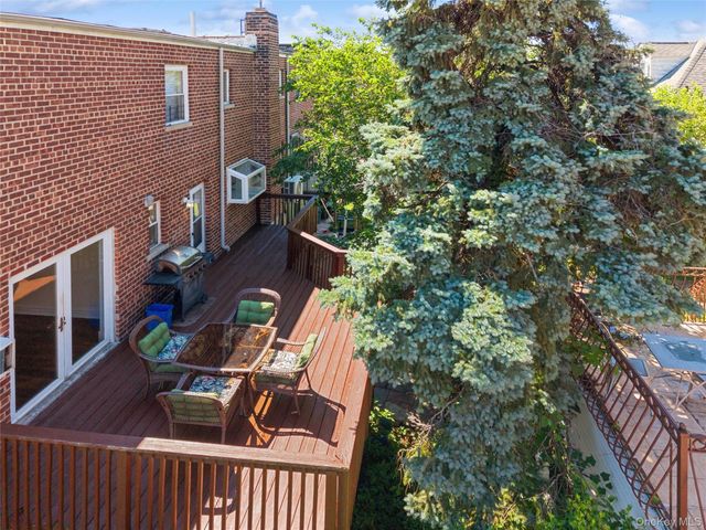 1321 Gillespie Avenue, Bronx, NY 10461