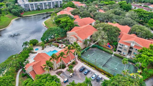 1825 Palm Cove Boulevard 7, Delray Beach, FL 33445