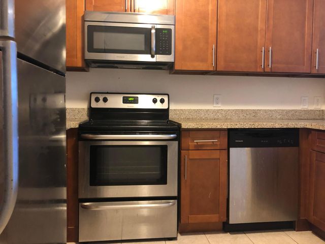 1825 Palm Cove Boulevard 7, Delray Beach, FL 33445