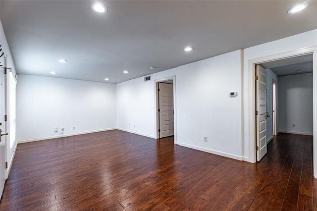 3110 Red River ST C304, Austin, TX 78705