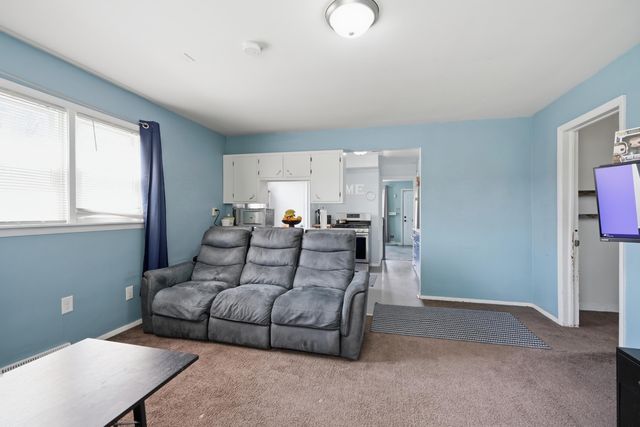 1324 175th Street, Hammond, IN 46324