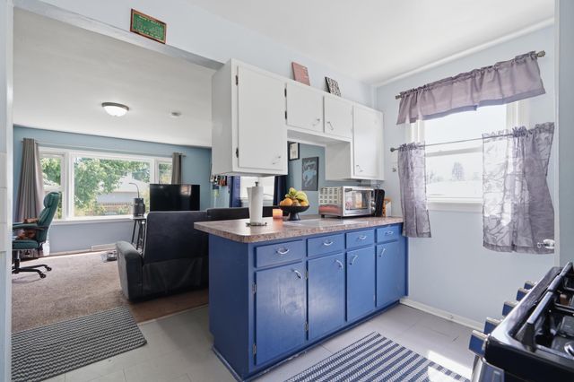 1324 175th Street, Hammond, IN 46324