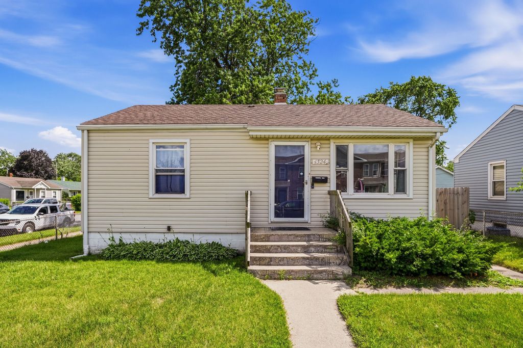 1324 175th Street, Hammond, IN 46324