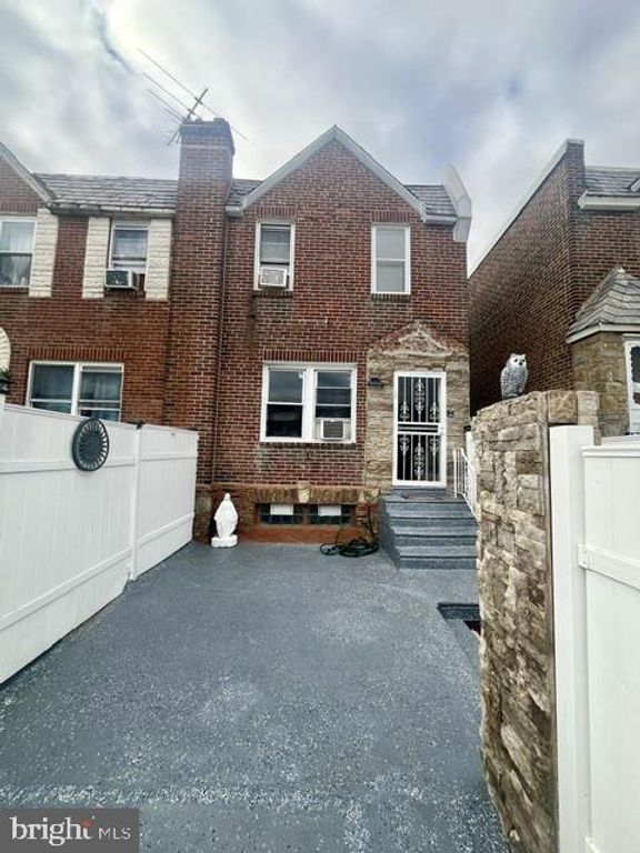 6040 ALMA ST, PHILADELPHIA, PA 19149 — photo 4