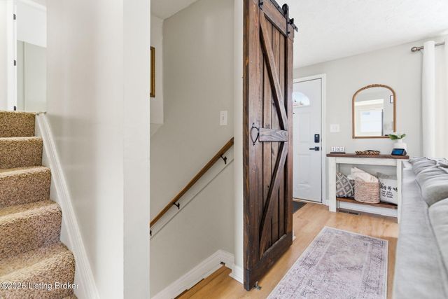 4411 Cody Ln, Louisville, KY 40229