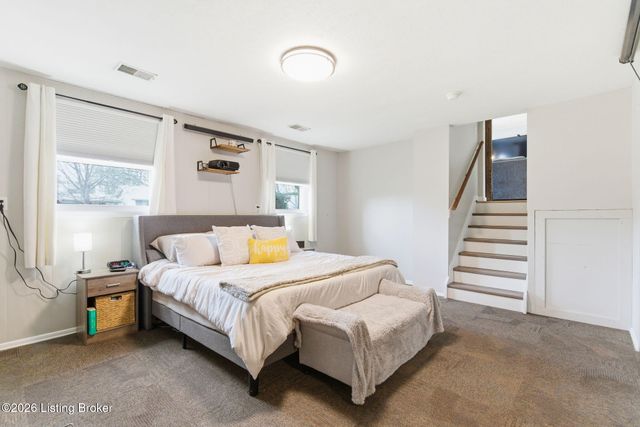 4411 Cody Ln, Louisville, KY 40229