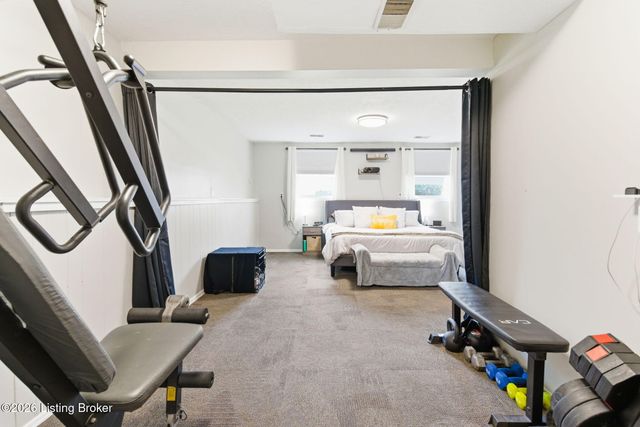 4411 Cody Ln, Louisville, KY 40229