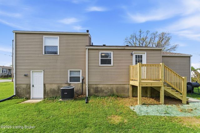 4411 Cody Ln, Louisville, KY 40229