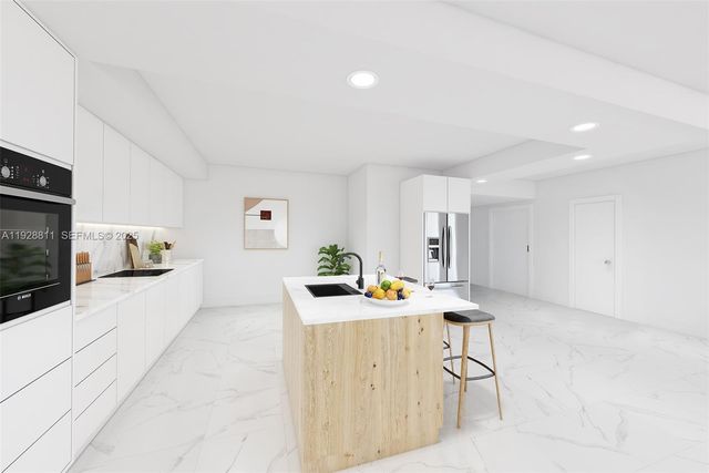 5255 Collins Ave 10A, Miami Beach, FL 33140