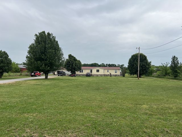 350 Helton Rd, Lewisburg, TN 37091