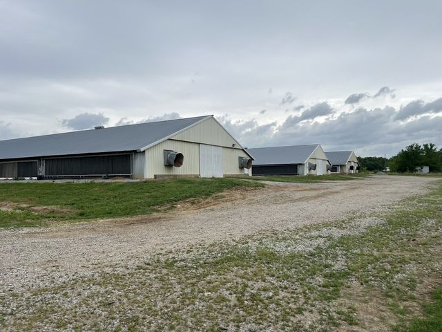 350 Helton Rd, Lewisburg, TN 37091