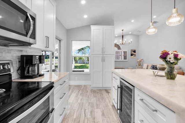 5421 Casa Real Drive, Delray Beach, FL 33484