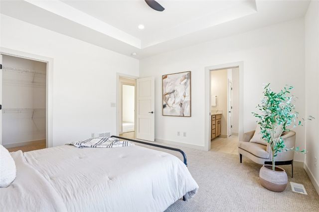 810 Yorkshire Street, North Liberty, IA 52317