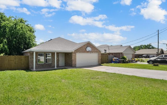 4920 S Peachtree Road, Balch Springs, TX 75180