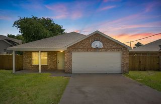 4920 S Peachtree Road, Balch Springs, TX 75180