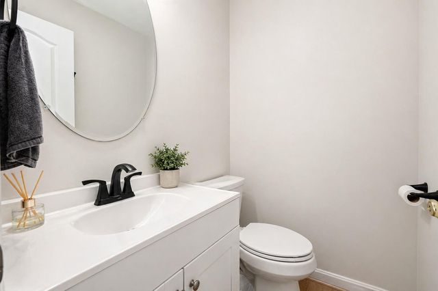 13635 DODSWORTH DR, Bristow, VA 20136