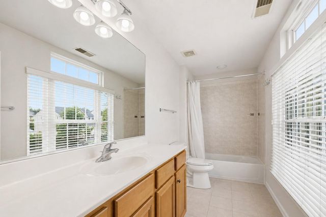 13635 DODSWORTH DR, Bristow, VA 20136
