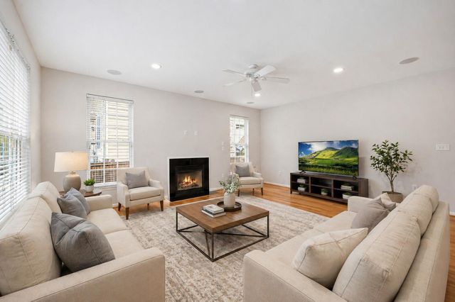 13635 DODSWORTH DR, Bristow, VA 20136