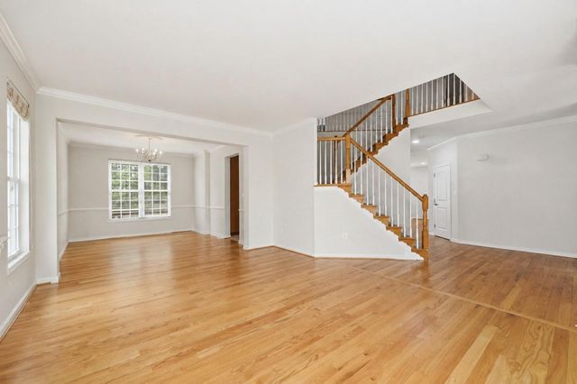 13635 DODSWORTH DR, Bristow, VA 20136