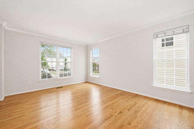 13635 DODSWORTH DR, Bristow, VA 20136