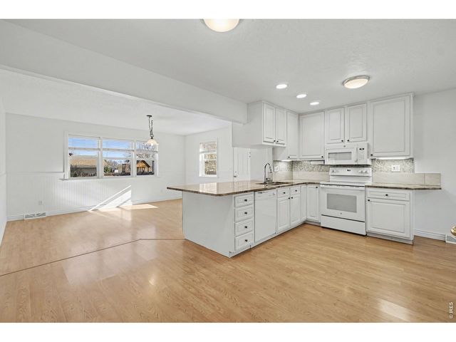 3711 W 7th St Rd, Greeley, CO 80634