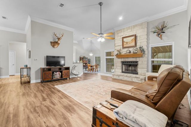 1645 Fm 3126, Livingston, TX 77351