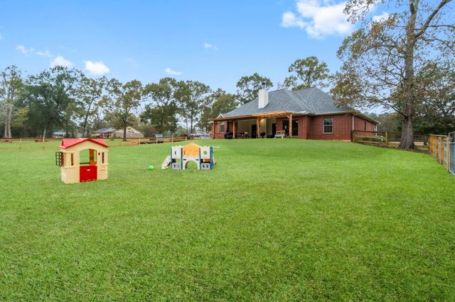 1645 Fm 3126, Livingston, TX 77351