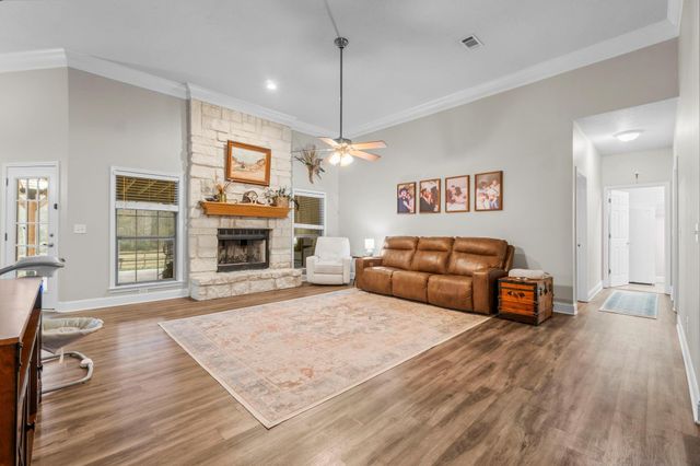 1645 Fm 3126, Livingston, TX 77351