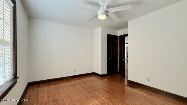 2428 Bradley Ave, Louisville, KY 40217