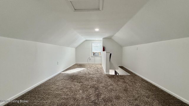 2428 Bradley Ave, Louisville, KY 40217