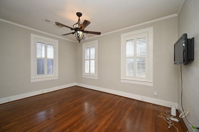 4627 Woodrow Avenue, Galveston, TX 77551