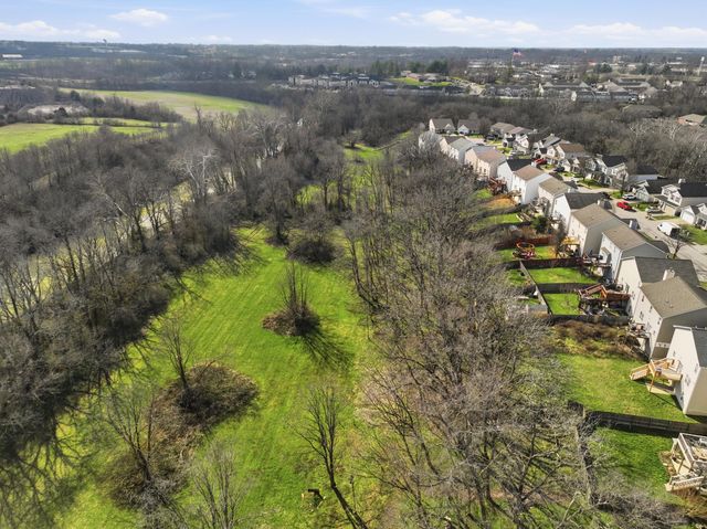 129 Meadow View Way, Georgetown, KY 40324