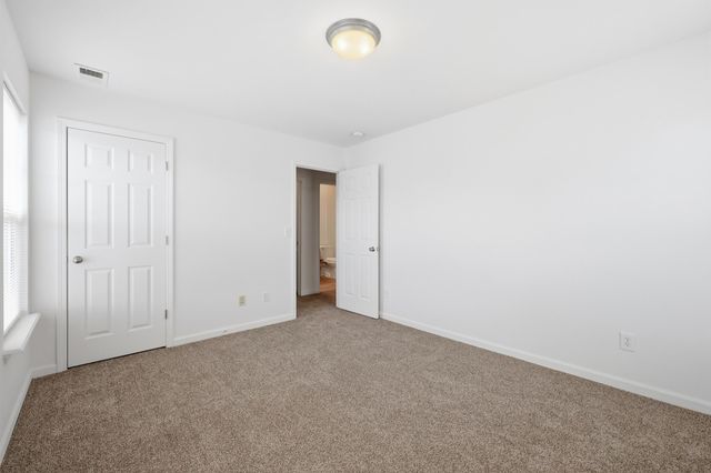 129 Meadow View Way, Georgetown, KY 40324