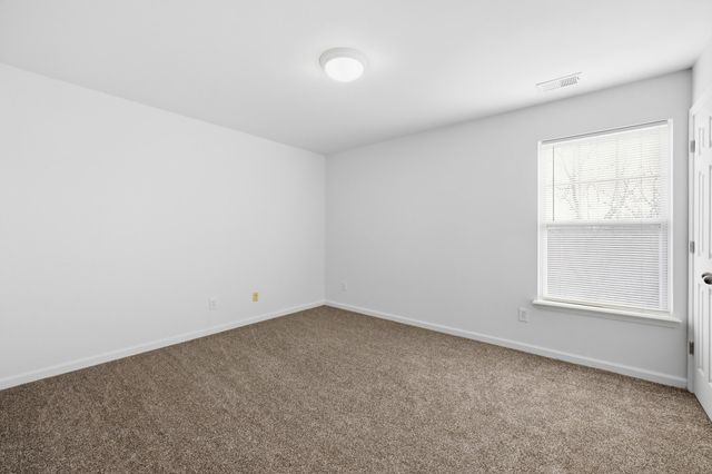 129 Meadow View Way, Georgetown, KY 40324