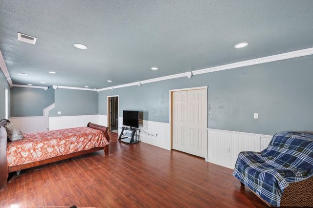 129 Meadow View Way, Georgetown, KY 40324