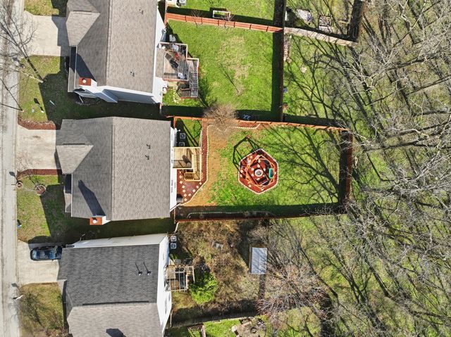 129 Meadow View Way, Georgetown, KY 40324